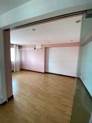 Blk 327 Jurong East Street 31 (Jurong East), HDB Executive #449920921